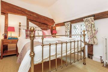 Cottage for 6 People in Surrey, South East England, Photo 1