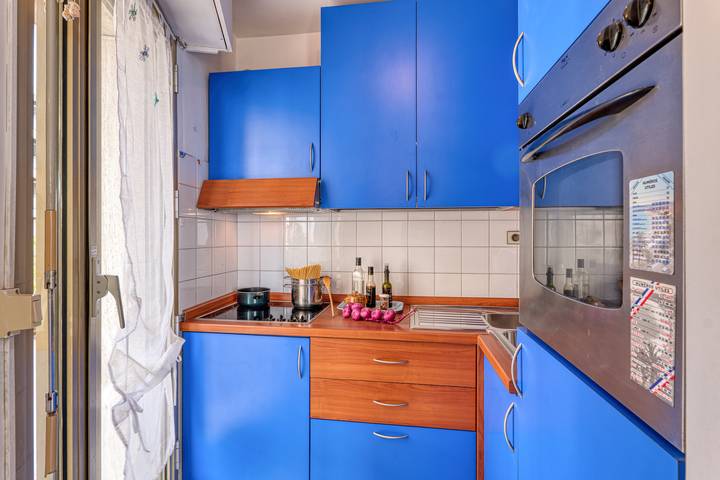 Gîte pour 4 personnes, avec vue sur l’océan ainsi que piscine et terrasse dans Port de Menton Garavan - 3