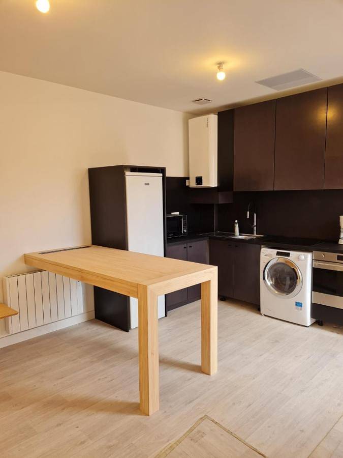 Gîte pour 2 personnes, avec terrasse à Cenon - 2