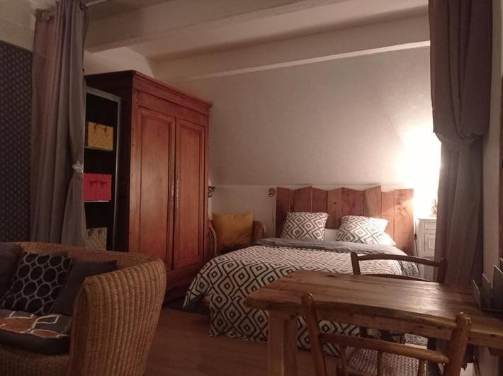 Appartement de vacances pour 2 personnes, avec jardin et jacuzzi