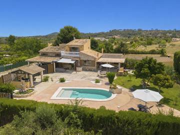 Sehr grosse, schöne, gemütliche Finca Cas Pec in Selva, Mallorca Inselmitte für 6 