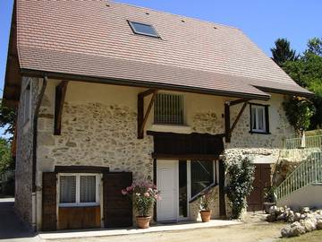 Chambre d’hôte pour 3 personnes, avec jacuzzi et jardin à Champagneux
