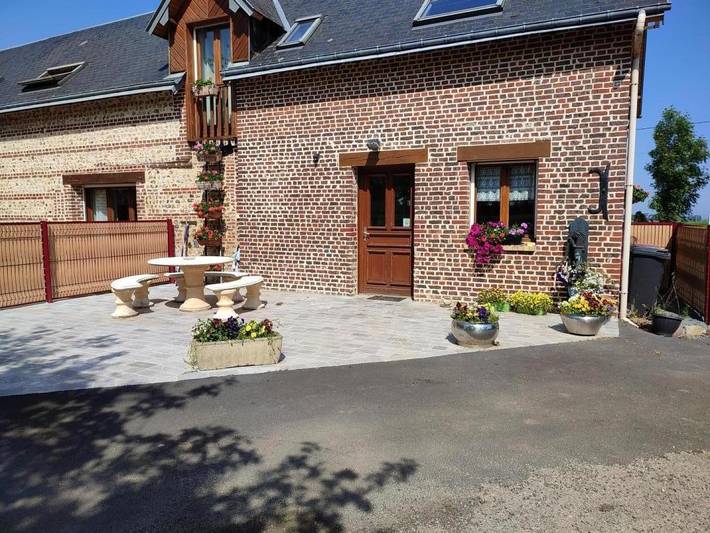 Location de vacances pour 2 personnes, avec Jardin à Cauville-sur-Mer