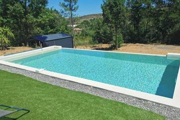 Location de vacances pour 4 personnes, avec piscine à Rosières (Ardèche)