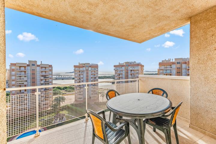 Ferienwohnung für 5 Personen, mit Balkon und Garten sowie Kinderpool in La Manga