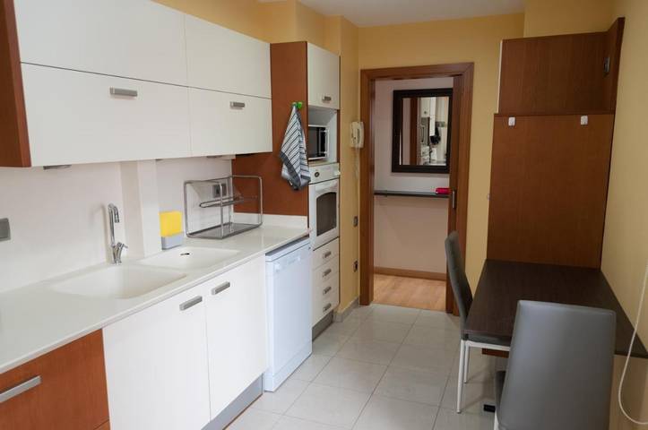 Gîte pour 6 personnes, avec jacuzzi et balcon à Sant Joan de les Abadesses - 4