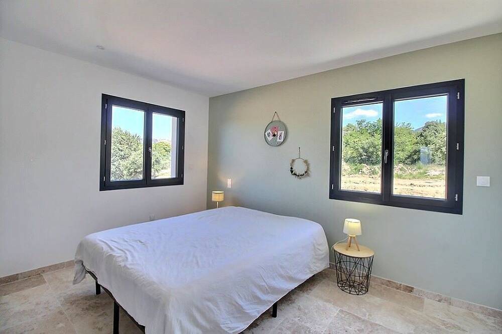 House in Bedoin near the town center in Bédoin, Parque natural regional del Mont Ventoux