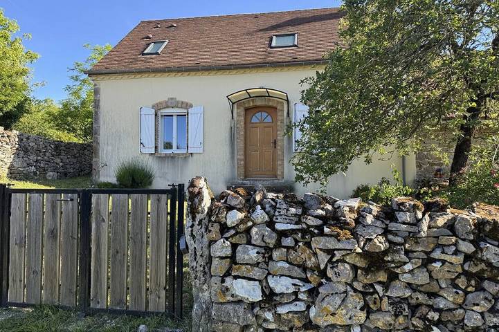 Location de vacances pour 4 personnes, avec jardin à Padirac