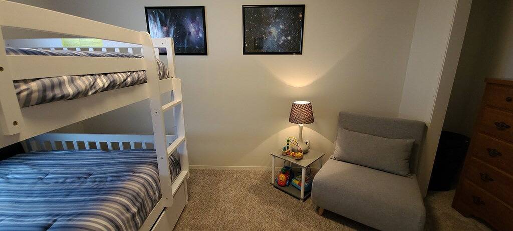 Vacation rental for 8 people, with hot tub and yard in Sioux Falls