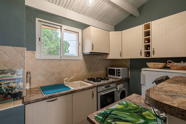 Appartement entier, Le Golfe d'Ajaccio - Appt pour 4 à 7 minutes de la plage in Porticcio, Grosseto-Prugna