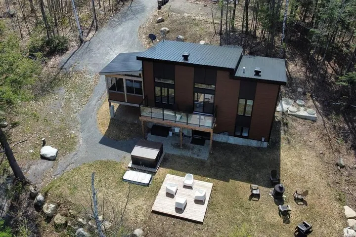 Casa rural para 8 personas, con vistas y terraza - 1