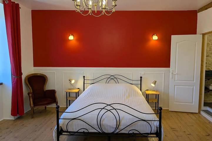 Chambre d’hôte pour 2 personnes, avec jardin dans Montaillou
