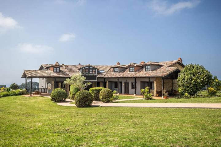 Chalet para 4 personas, con terraza y vistas en Villaviciosa 