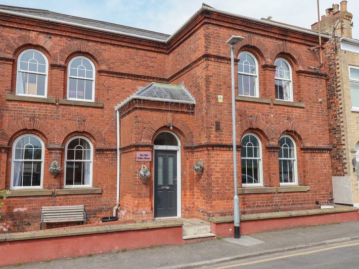 Schloss für 12 Personen, mit Garten, mit Haustier - 1