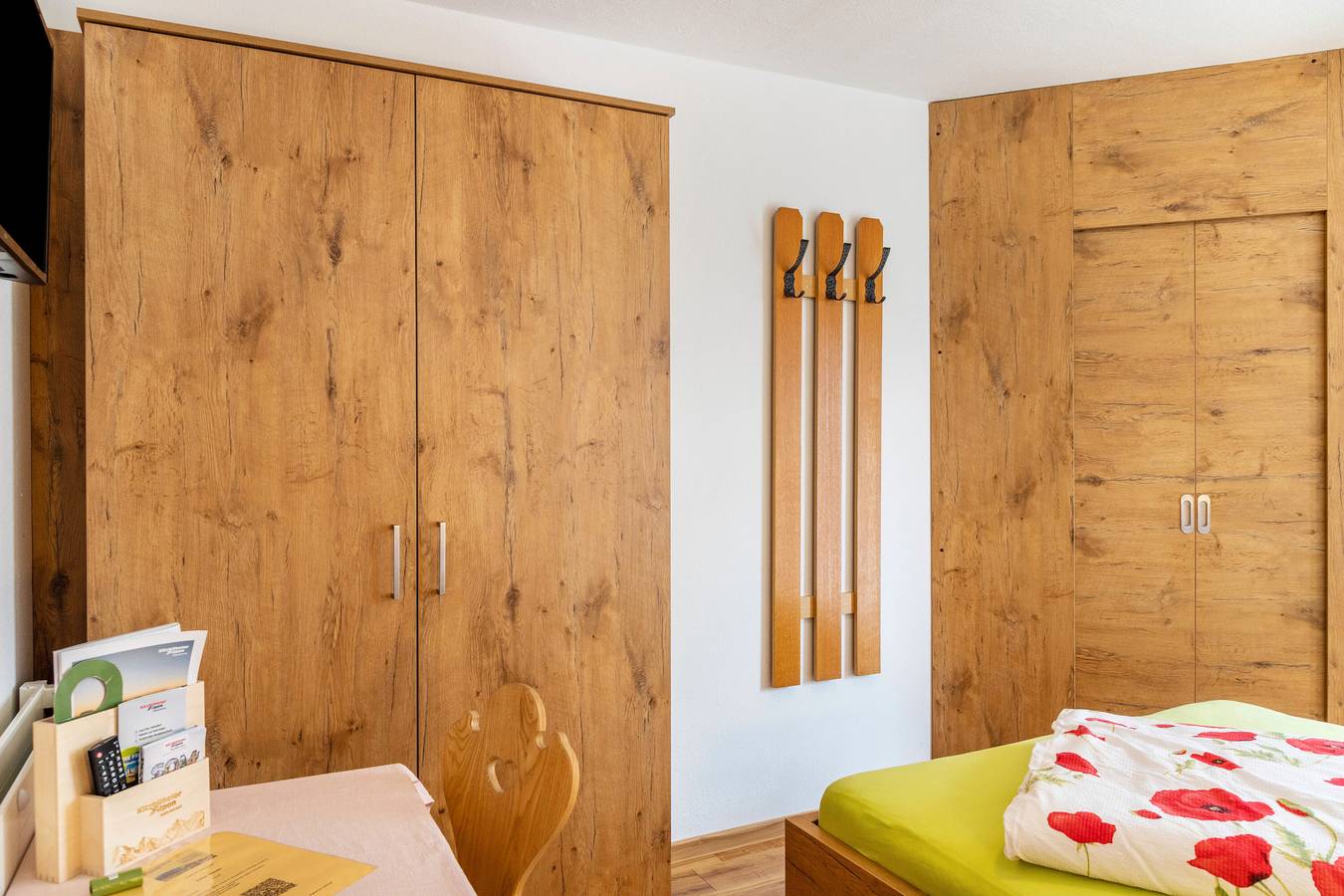 Zimmer '16' mit Bergblick, Gemeinschaftsterrasse und Wi-Fi in Hopfgarten im Brixental, Brixental