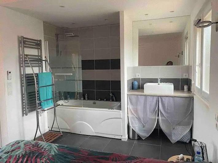 Gîte pour 3 personnes, avec terrasse ainsi que piscine et vue à Saint-Nazaire (Pyrénées-Orientales)