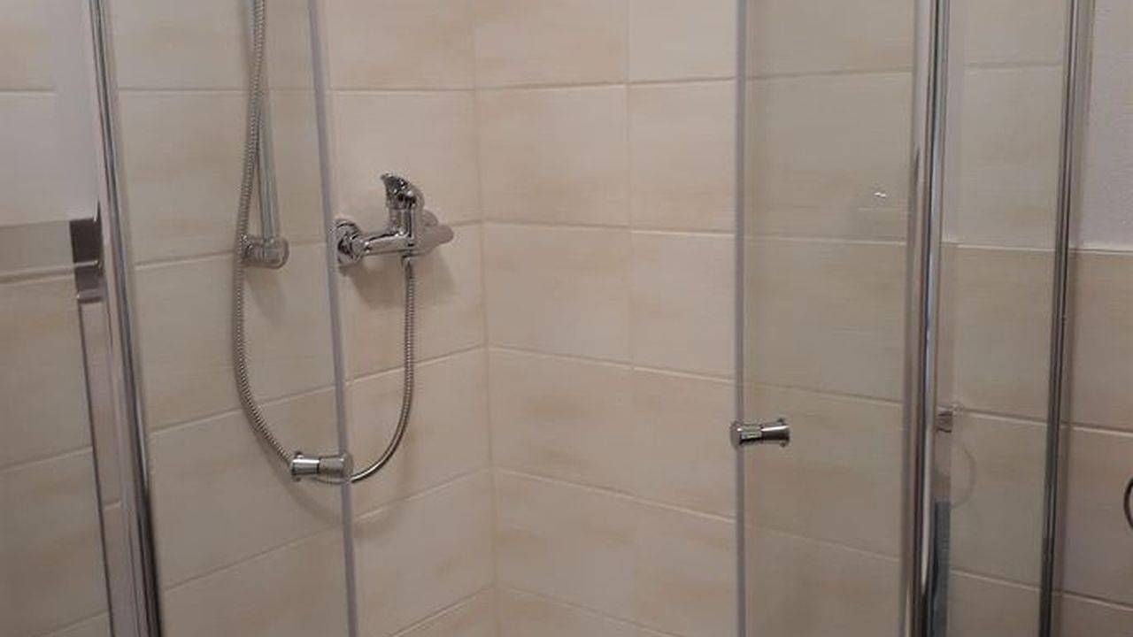 Cały apartament wypoczynkowy, Apartament wakacyjny dla 2 osób z balkon in Sebnitz, Góry Połabskie