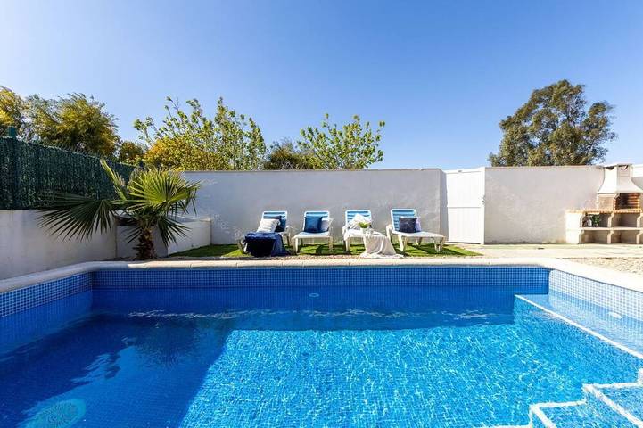 Chalet für 6 Personen, mit Garten, mit Haustier in Riumar