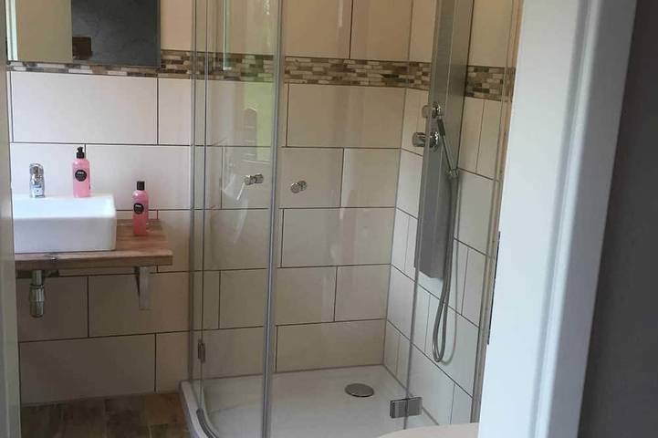 Camping für 4 Personen, mit Garten und Terrasse in Mecklenburgische Seenplatte - 4