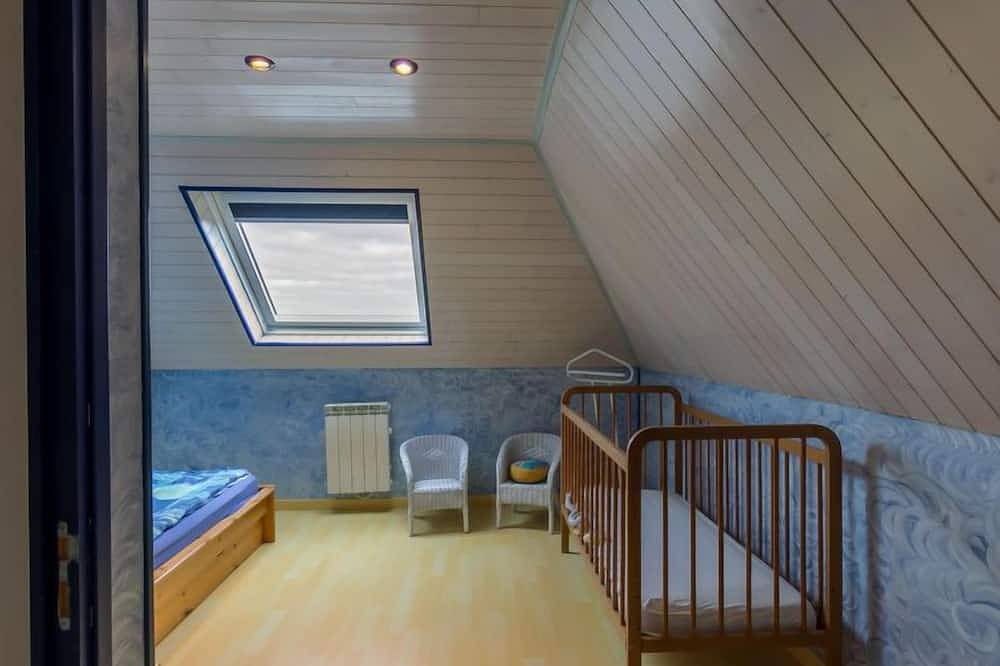 La Glycine by Interhome in Lampaul-Plouarzel, Brest region