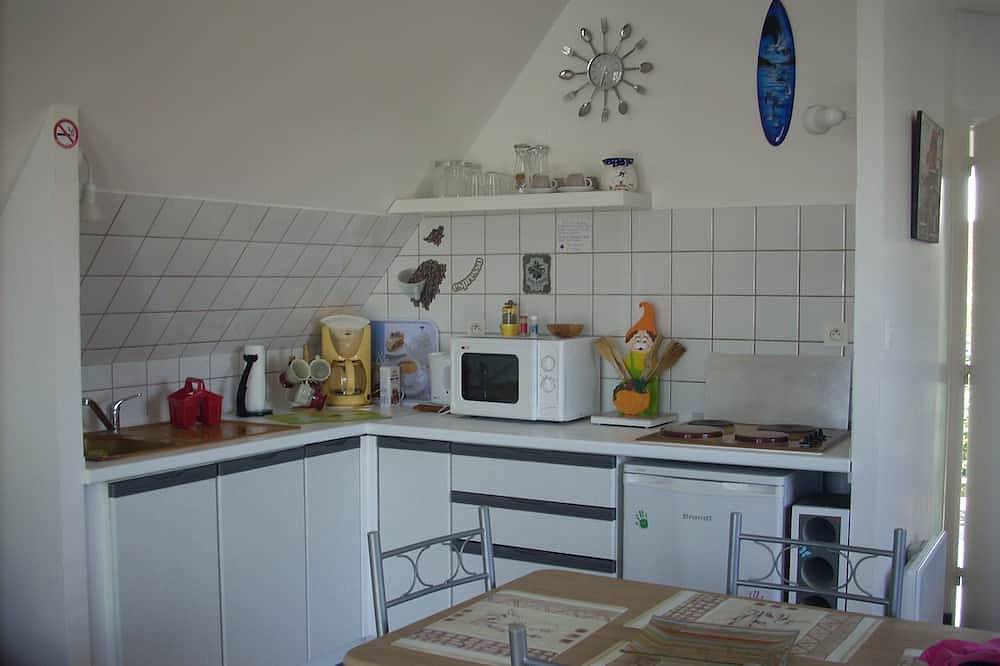 Appartement entier, Grand Studio Lumineux A 500m De La Plage D'Ambleteuse  Avec Parking in Ambleteuse, Région de Boulogne-sur-Mer