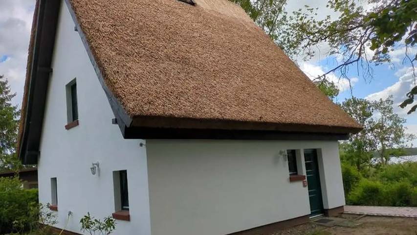 Ferienhaus für 4 Personen, mit Terrasse und Garten in Mecklenburgische Schweiz - 3
