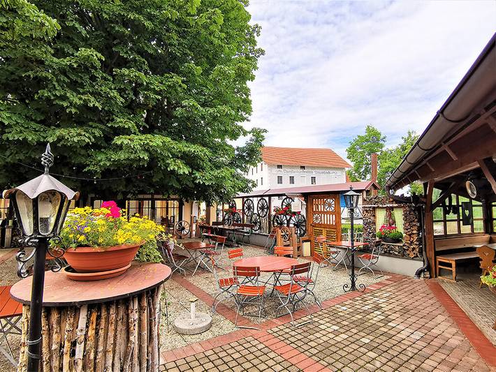 Gasthof zur Mühle - Einzelzimmer Klassik inkl. kostenfreiem Wlan in Bayerbach, Bayerische Golf und Thermenland