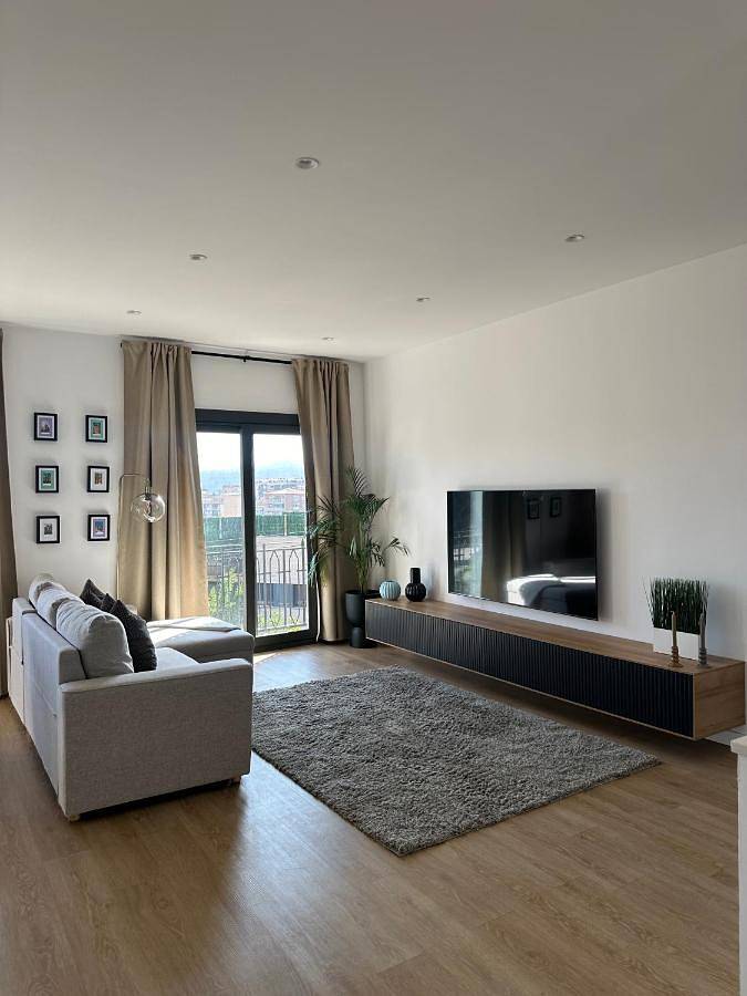 Casa de vacaciones para 5 personas, con balcón además de vistas y jardín - 1