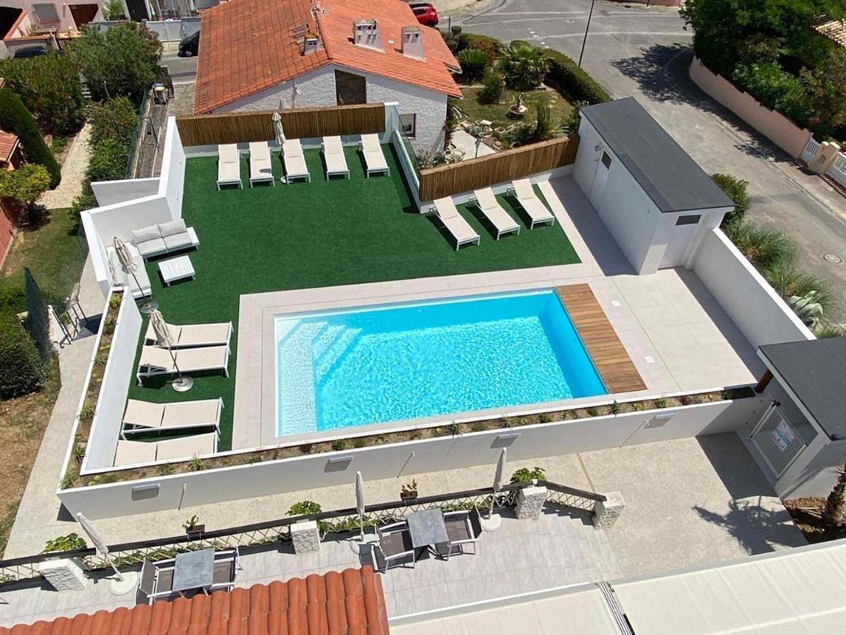 Hôtel Le Belvedere in Saint-Cyprien, Côte méditerranéenne (France)