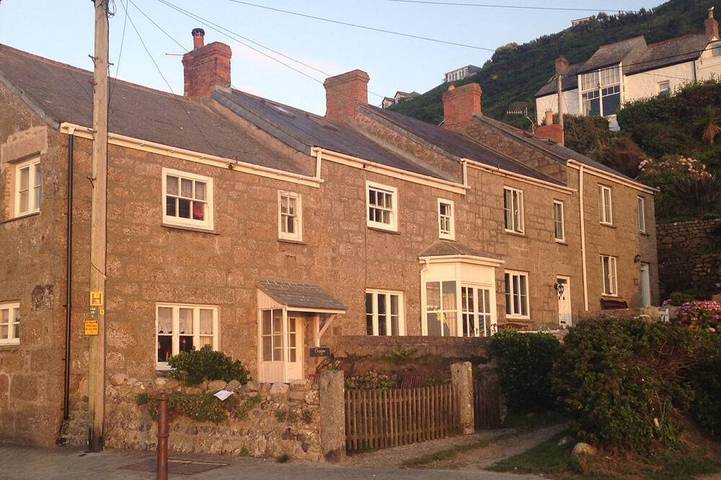 Cottage for 8 people, with Garden in Sennen Cove