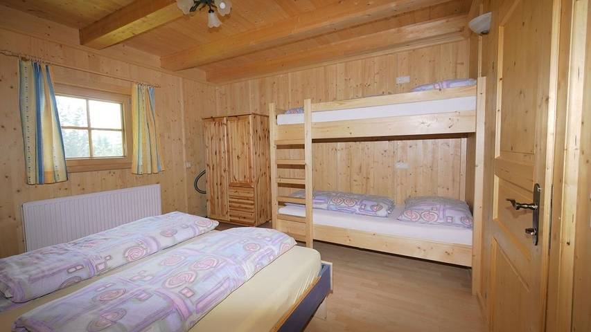 Kogelalm in Hainzenberg, Zillertaler Alpen