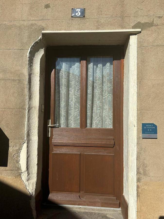 Two-Bedroom House in Boën-sur-Lignon, Montbrison