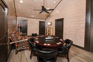 Glamping for 48 Guests in Great Smoky Mountains National Park, Tennessee, Picture 4