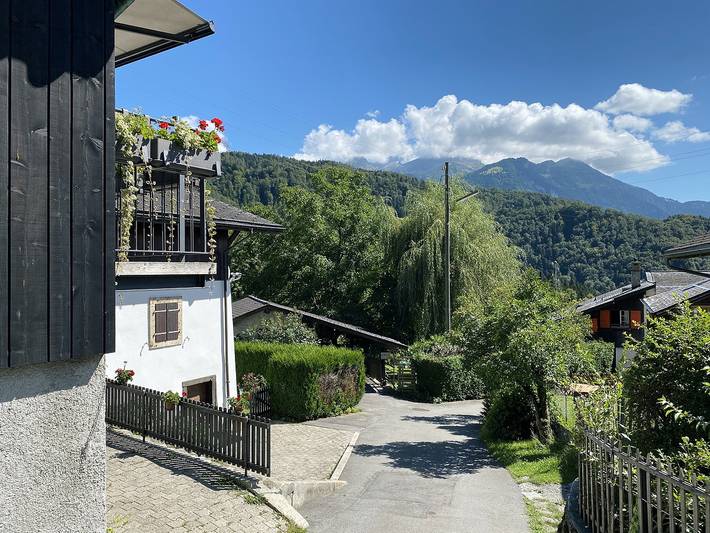 Maison d'hôtes "La Petite Grange" - Maison de Vacances in Villy VD, Ollon (Villars-sur-Ollon)