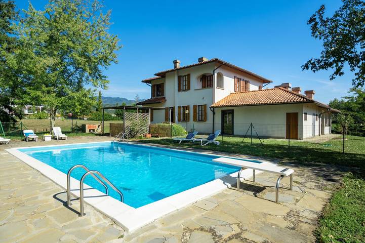 Casa vacanza per 8 persone a Borgo San Lorenzo
