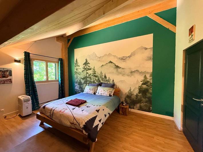 Location de vacances pour 2 personnes, avec Jacuzzi et Vue dans Chaux-Champagny