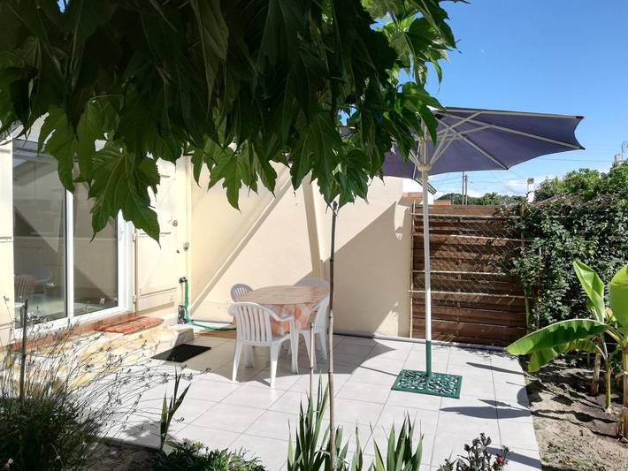 Gîte pour 2 personnes, avec jardin