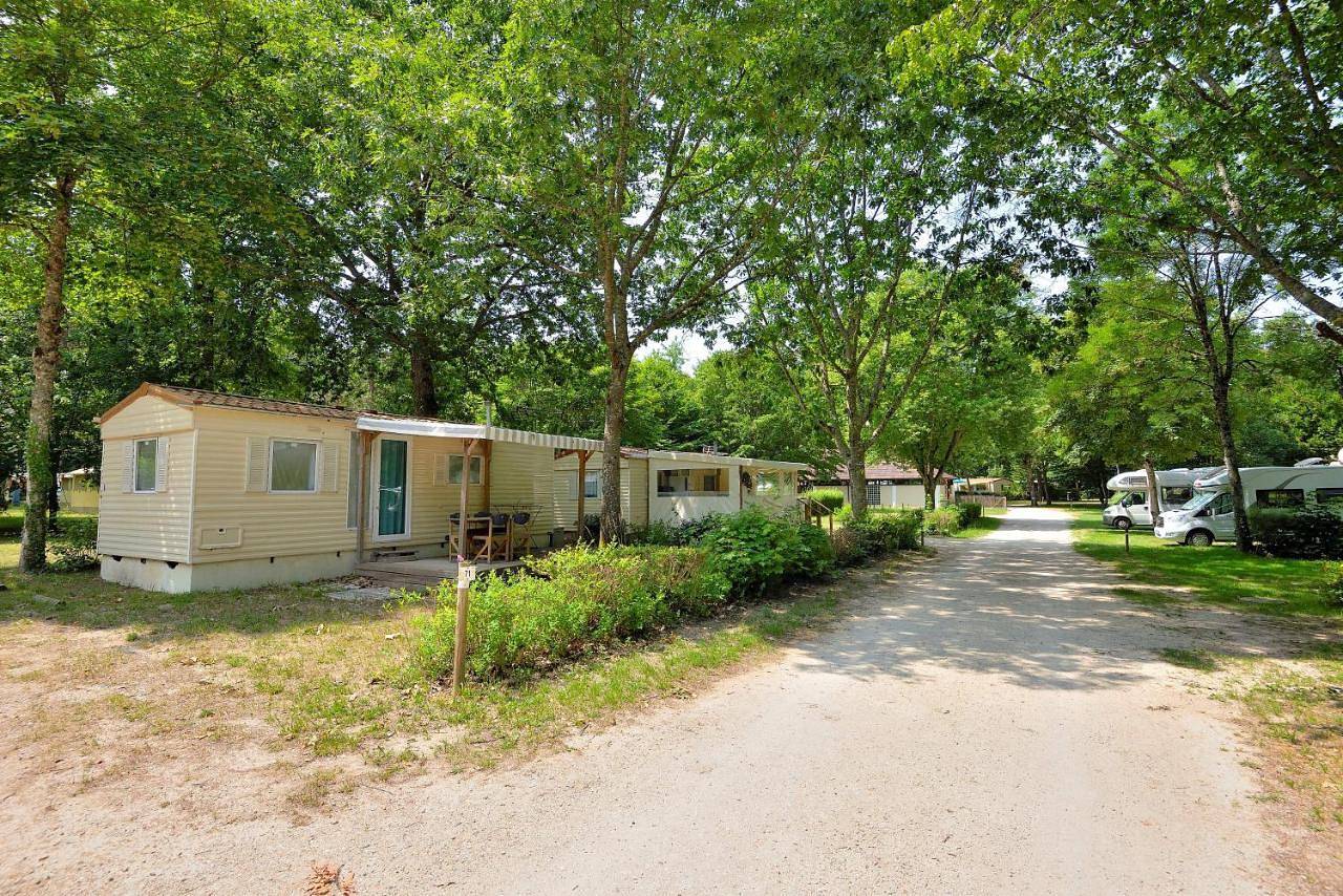 Camping Etang de la Vallée in Combreux, Région d'Orléans