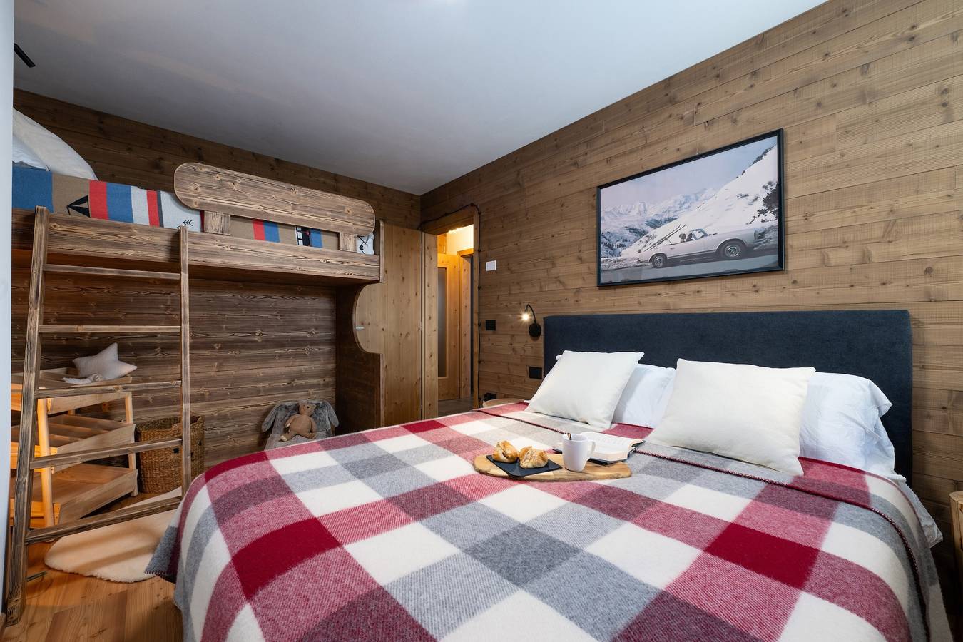 Ganze Wohnung, Alpines Chalet „La Casa di Larice“ mit privatem Garten – Val di Rabbi in Piazzola, Rabbi