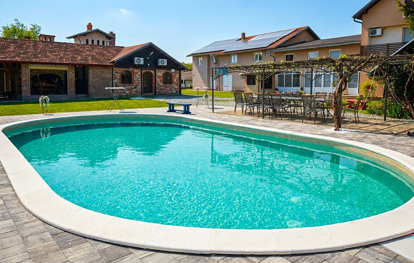 Gemütliche 42 m² große Wohnung mit Terrasse, WLAN, Klimaanlage und Parkplatz in Brod-Posavina
