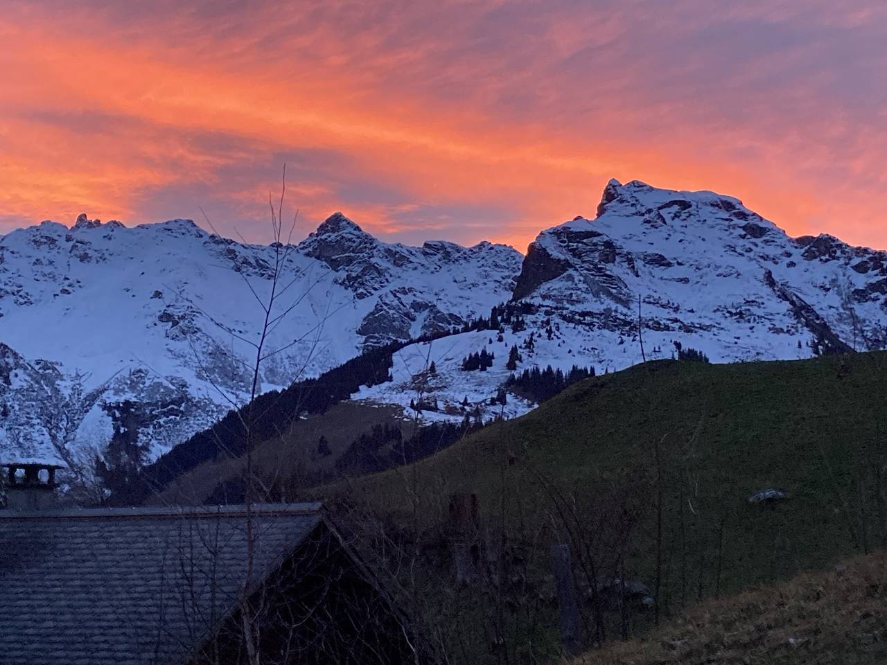 Ganze Ferienwohnung, Ferienhaus Diggelmann - 5,5 - 7 Zimmer Ferienhaus Diggelmann in Matt, Glarus Süd