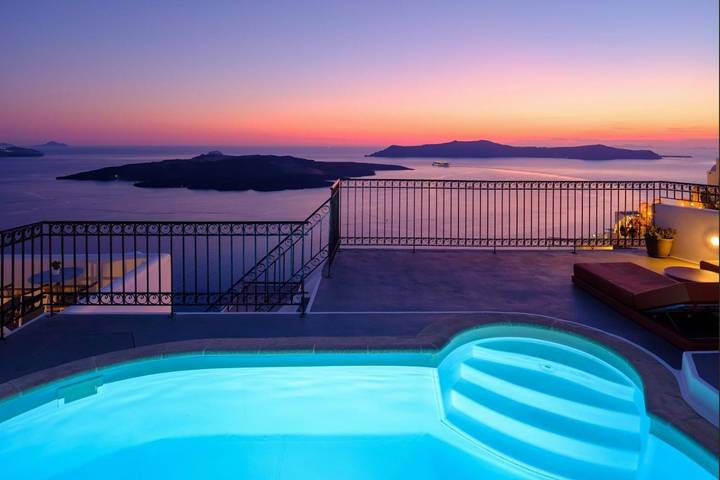 Maison d’hôte pour 2 personnes, avec balcon et piscine à Thera - 2