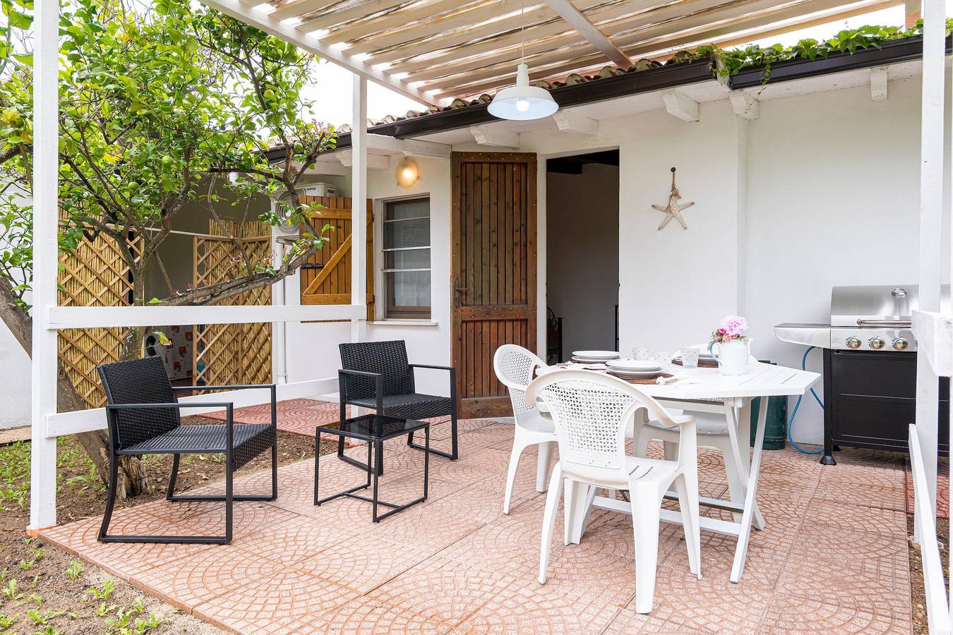 Entire apartment, Monolocale Elena - Quartu Sant'e... in Foxi, Quartu Sant'Elena