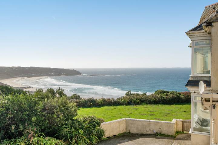 Cottage für 14 Personen mit Meerblick in Cornwall