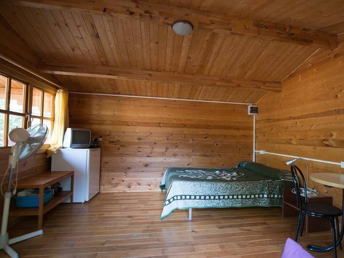 Camping Bungalowpark Isabena - Chalet 2 personen - Holzhütte (ohne Küche oder Bad) 2/4 Pers. in Isábena, Aragonesische Pyrenäen