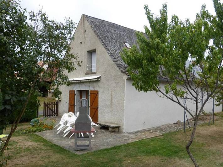 Location de vacances pour 5 personnes, avec Terrasse et Jardin à Menet