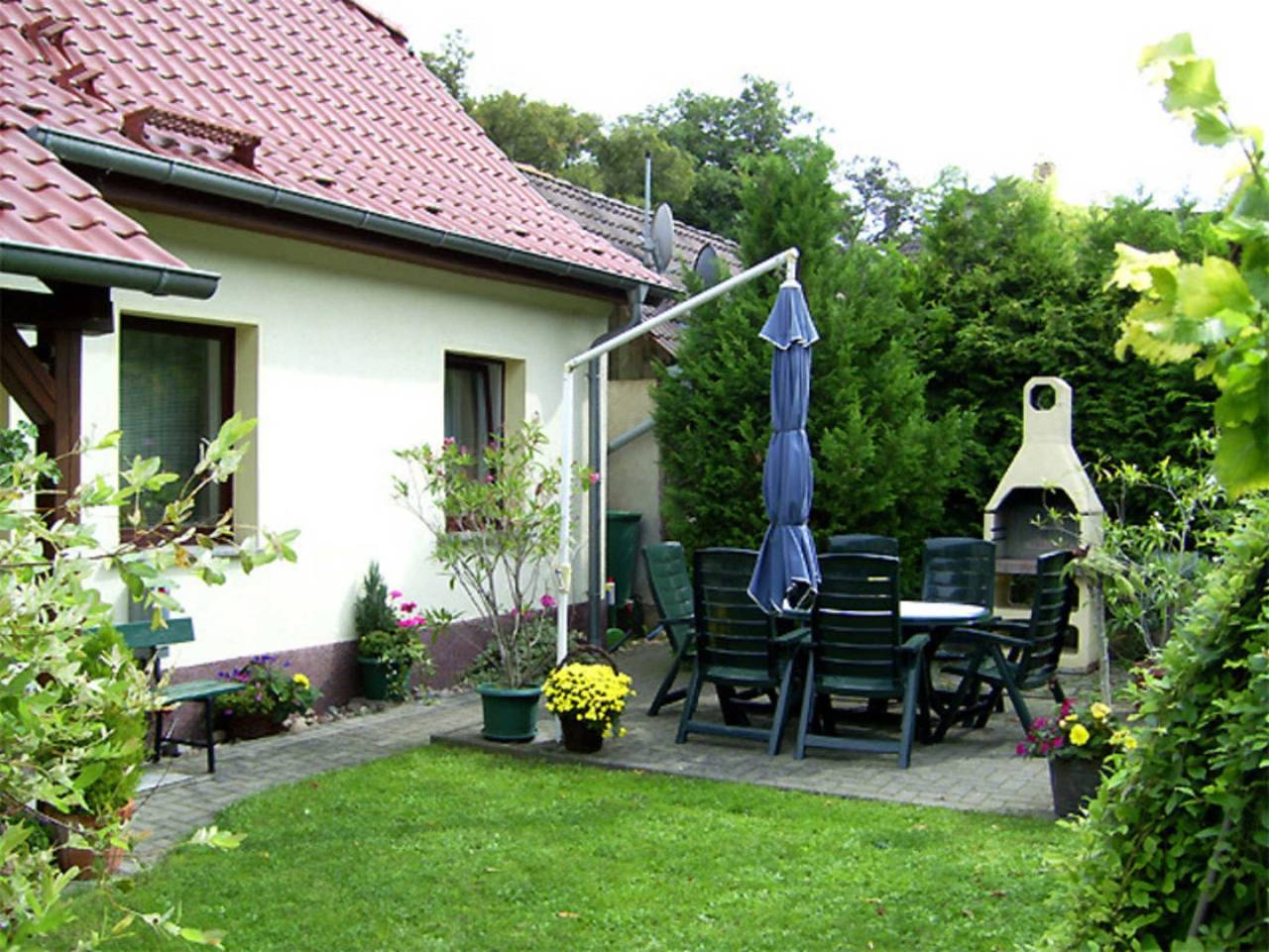 Ganze Ferienwohnung, Marion´s gute Stube unweit vom Kummerower See - Marion´s gute Stube in Kummerow, Kummerower See