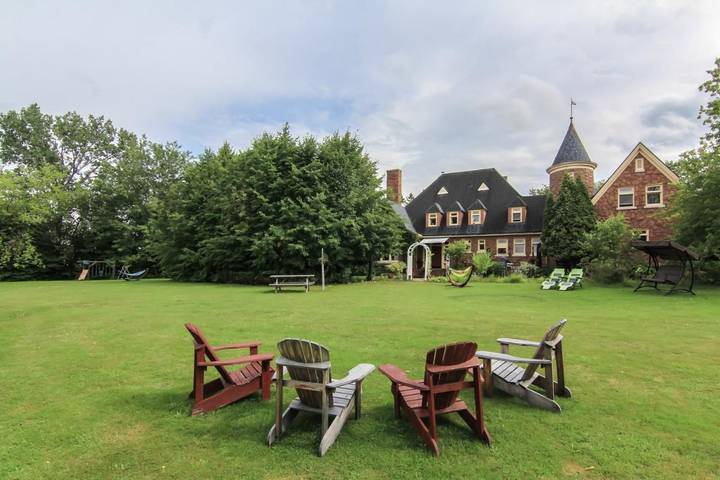 Location de vacances pour 4 personnes, avec jardin et piscine à Saguenay - 3