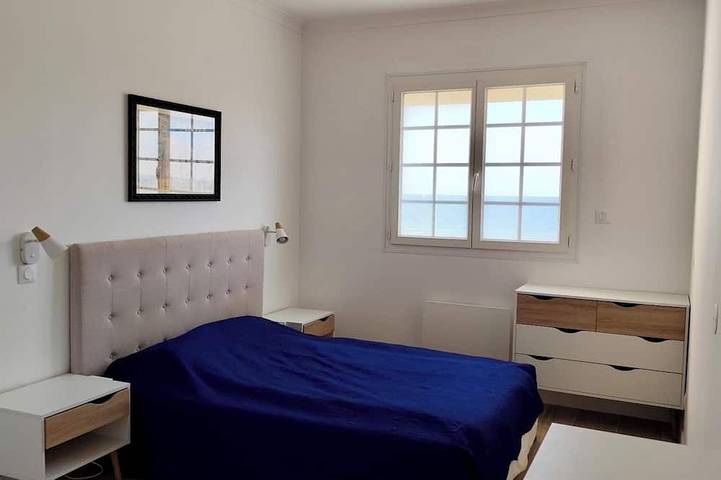 Gîte pour 9 personnes, avec terrasse et jardin dans Plage Du Petit Travers Carnon Plage - 2