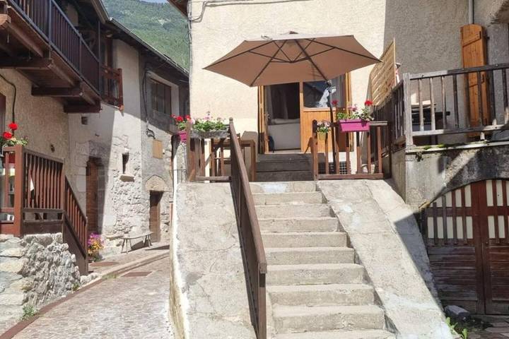 Location de vacances pour 8 personnes, avec Terrasse à Saint-Crépin (Hautes-Alpes)